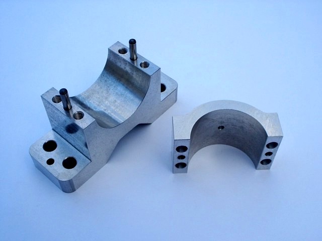 Abra�adeiras Bipartidas